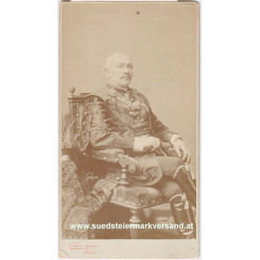 Portraitfoto eines ungarischen Magnaten