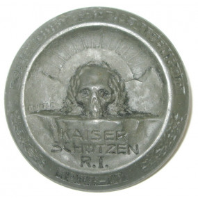 k. u. k. Kappenabzeichen Kaiser Schützen Regt. I. 1914-18. Sieg oder Tod im Alpenrot